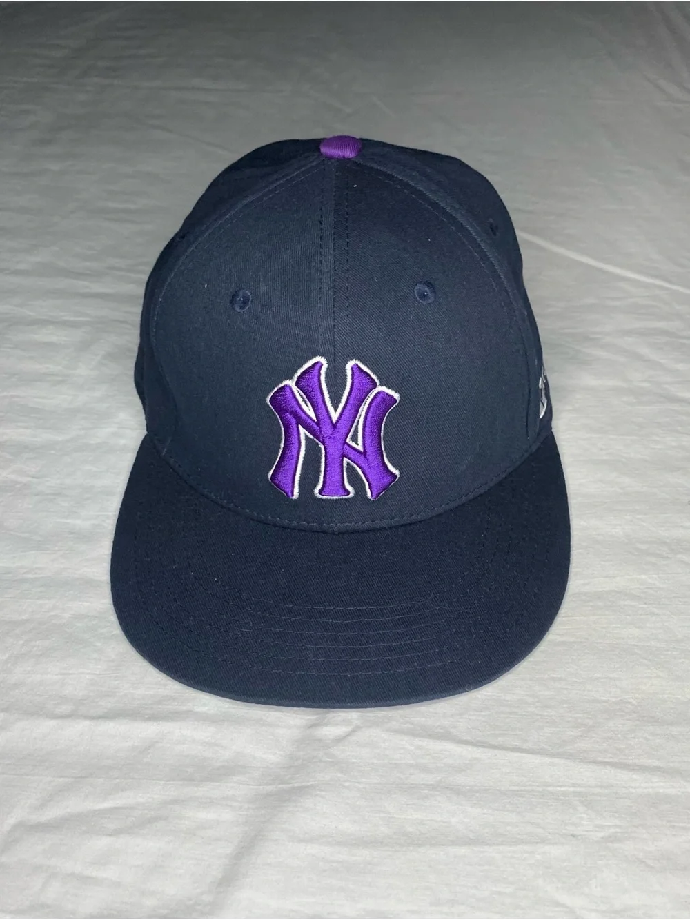 NYU University New York Yankees Baseball Hat Cap SnapBack Purple Black